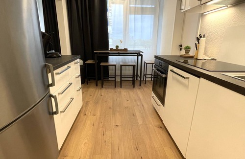 Zollstock Apartment | Panorama-perle mit 101m² im Herzen von Köln