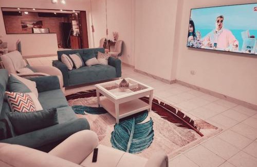 Al-Muntazah Apartment | Panorama sea view Domino's house