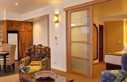 Myrtleford Villa | Panoramia Villas- quiet, romantic & luxurious