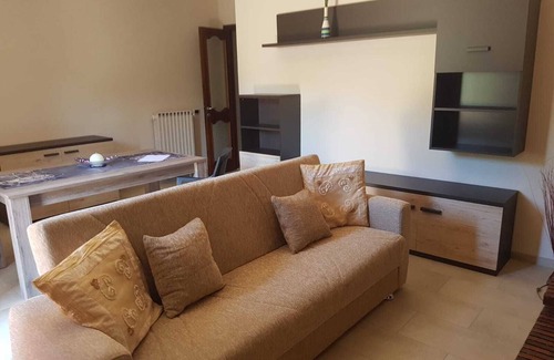 Narni Scalo House | panoramic apartment