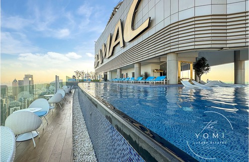 Downtown Dubai Apartment | Panoramic Burj view, Infinity pool, Luxury 2 Bedroom