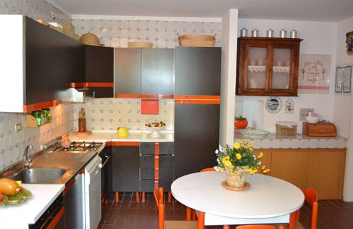 Sasso Marconi Villa | Panoramic Country House