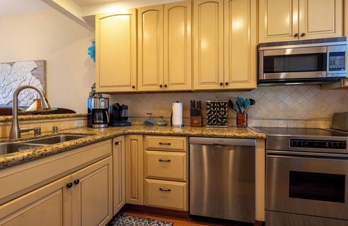 Napili Condo | PANORAMIC OCEAN VIEWS/KAPALUA BAY VILLAS/2 STORY UNIT/25B-3nKAPALUA