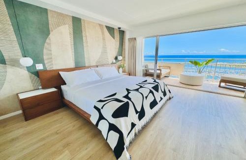 Waikiki Apartment | Panoramic Oceanview Resort - Full Kitchen in Each Room, 2 Swimming Pools, Onsite Restaurants, Fireworks Every Friday