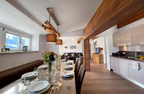 Piesendorf Apartment | Panoramic Penthouse 10 min to Zell am See & Kaprun