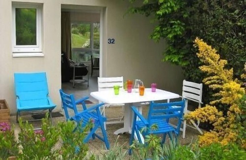 Trevou-Treguignec Apartment | Panoramic Sea View Apartment, South Terrace, Trévou, Pink Granite Coast, 22.