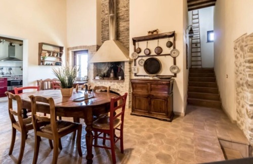 Selci House | Panoramic stone farmhouse in sabina with communal pool near