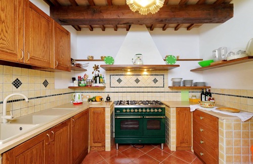 Pievebovigliana House | Panoramic view to a heaven of tranquility!