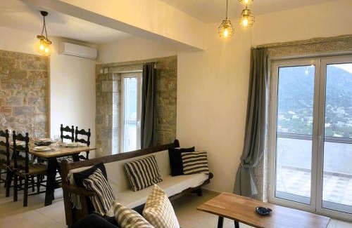 Kokkala Apartment | Panoramic View of Laconic Sea