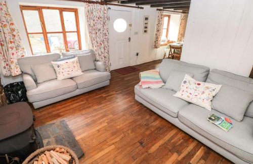 Trefin House | Pant y FFynnon
