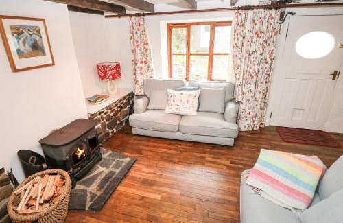 Trefin House | Pant y FFynnon