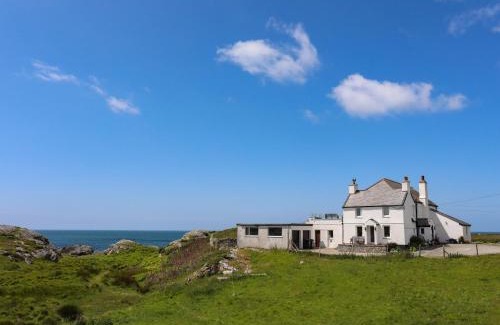 Rhoscolyn House | Pant yr Hyman