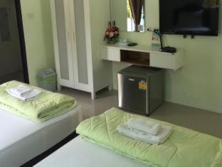 Talat Hotel | Papangkorn House