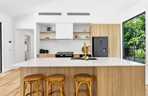 Toogoom House | Paperbark House - Absolute Beachfront Acreage Property
