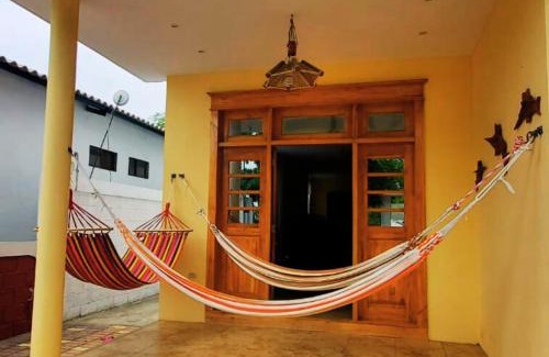 Data de Villamil House | Paraíso Costero en Alquiler