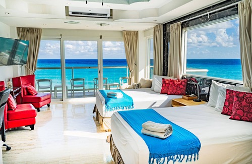 Punta Cancun House | Paradise Beachfront & Nightlife Heart