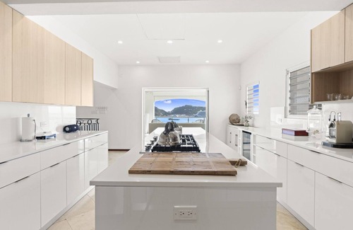 Little Bay Villa | Paradise can be yours!