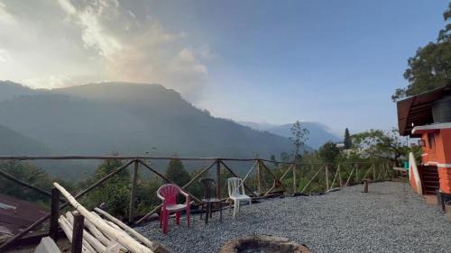 Periyur Resort | Paradise Cottage Vattavada, Munnar