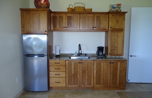 Estate Caret Bay Apartment | PARADISE FOUND! DISCOUNTED RATES AND GENTLE BREEZES!