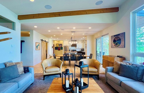 Marion House | Paradise Found, Modern Dream Home on Ashley Lake