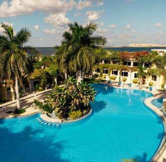 Al-Muntazah Resort | Paradise Inn Beach Resort