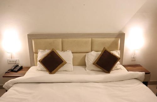 Neemrana Hotel | Paradise Inn