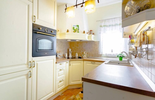 Karuc Villa | "Paradise Lake House" at National Park Skadar Lake