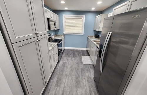 Leesburg Apartment | Paradise on Lake Harris Apt #201