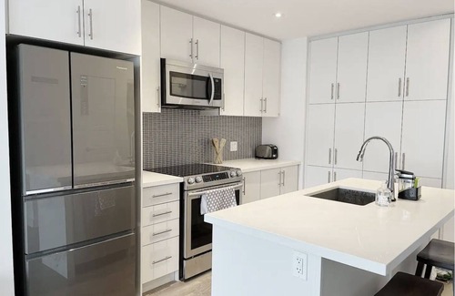 Innisfil Condo | Paradise Retreat at Friday Harbour: Contemporary 1-Bedroom Condo!