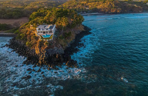 El Cuco Hotel | Paradise Surf Hotel