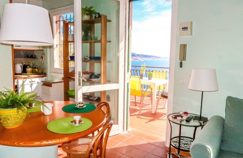 Latte Apartment | Paradise View by Interhome