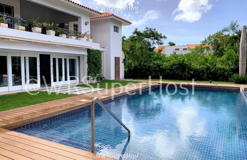 Villas Del Mar Villa | PARADISE VILLA CHEF+FOOD GOLF POOL BBQ KING BEDS