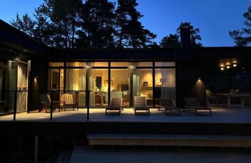 Djurhamn House | Paradise With Pool Near Natures Beautiful Views