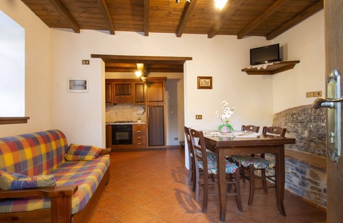 Fabbriche di Vallico House | Paradiso I by Interhome