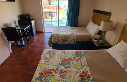 Camino Nuevo Hotel | Parador Palmas de Lucía