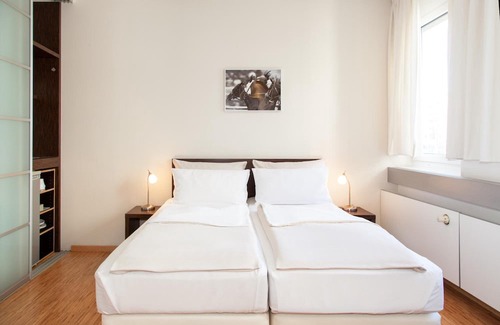 Niederrad Hotel | Paragon Apartments