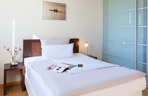 Niederrad Hotel | Paragon Apartments