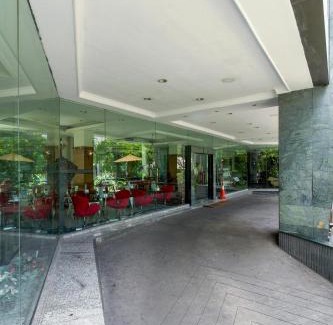 Kebon Sirih Hotel | Paragon Wahid Hasyim