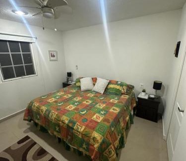 Granjas del Marques Apartment | PARAISO ESCONDIDO e125 y e126