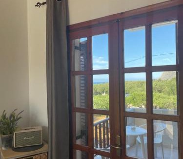 Milatos Beach Apartment | Paralia Apts Stavros