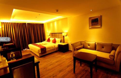 Cherai Hotel | Paravoor Galaxy Hotel