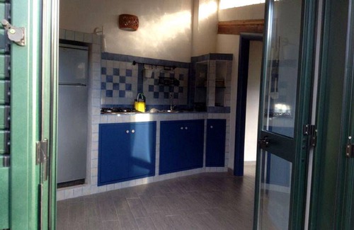Parghelia Apartment | Parghelia: House with garden.