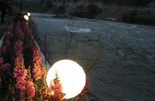 Azad Kashmir Hotel | Parhena Cottages Bella Naran