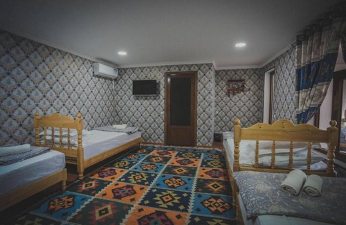 Bukhara Bed & Breakfast | Parivash B&B - Family Room