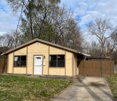Loveland House | Park Ave 3 Bedroom House walk to Bike Trail