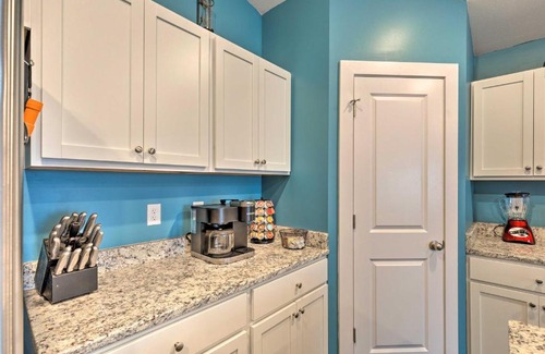 Park City House | Park City on the Water Townhome with Hot Tub!