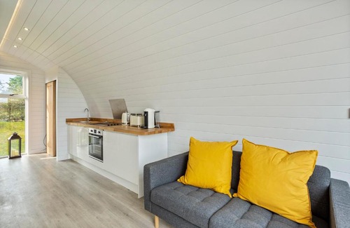 Stanley Common Apartment | Park Hall Glamping Pods