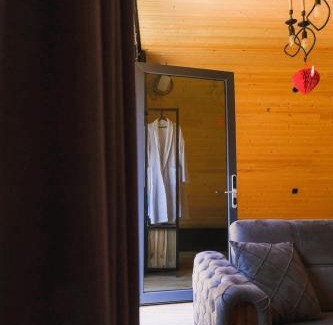 Tsromi Hotel | Park Hotel Surami Chalet