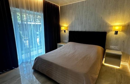 Moshny Hotel | Park-Hotel Tihiy Les
