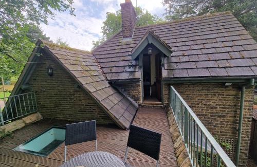Padfield House | Park Lodge with Hot Tub